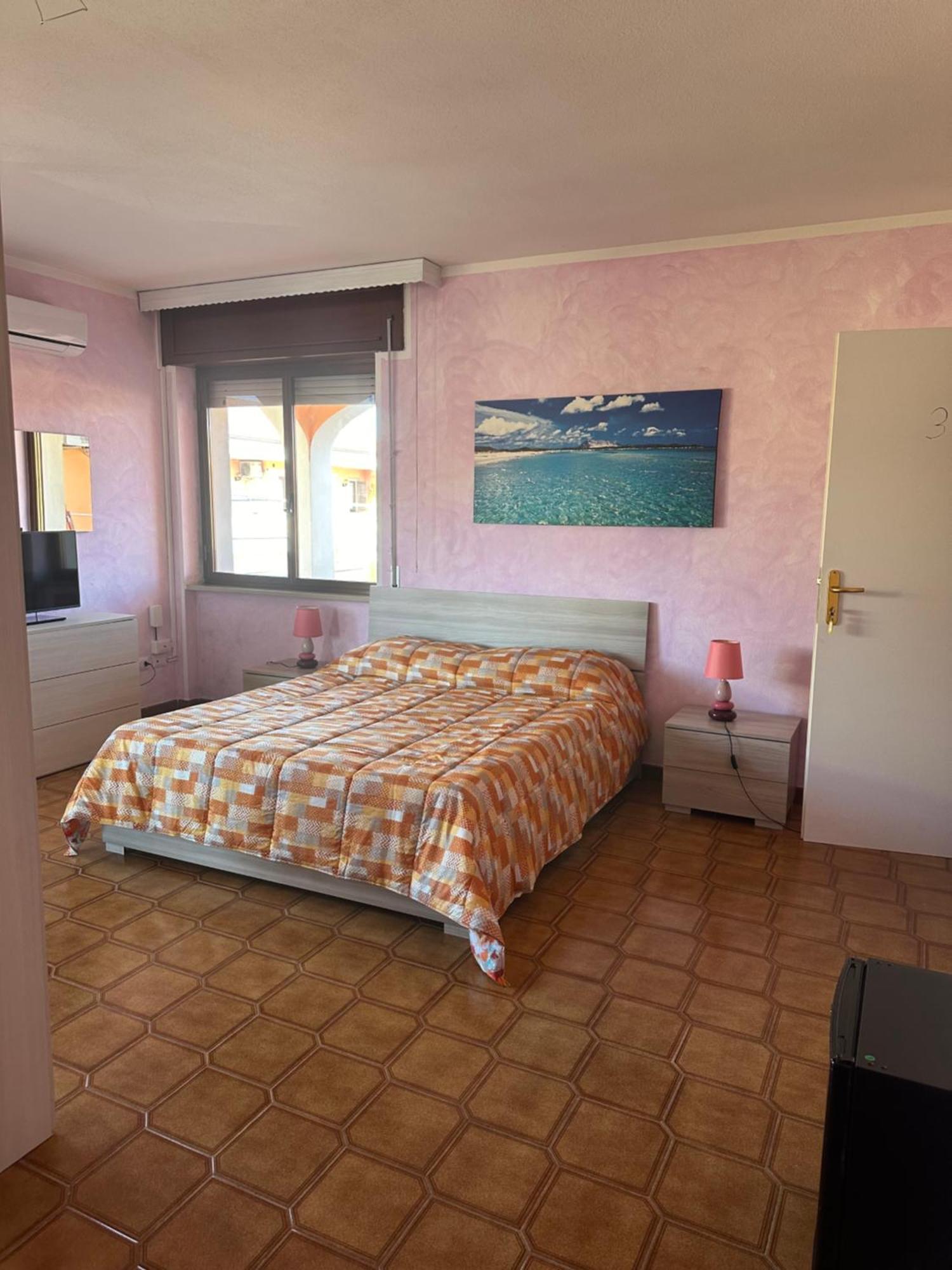 B&B My Home Al Centro Di Olbia Eksteriør billede