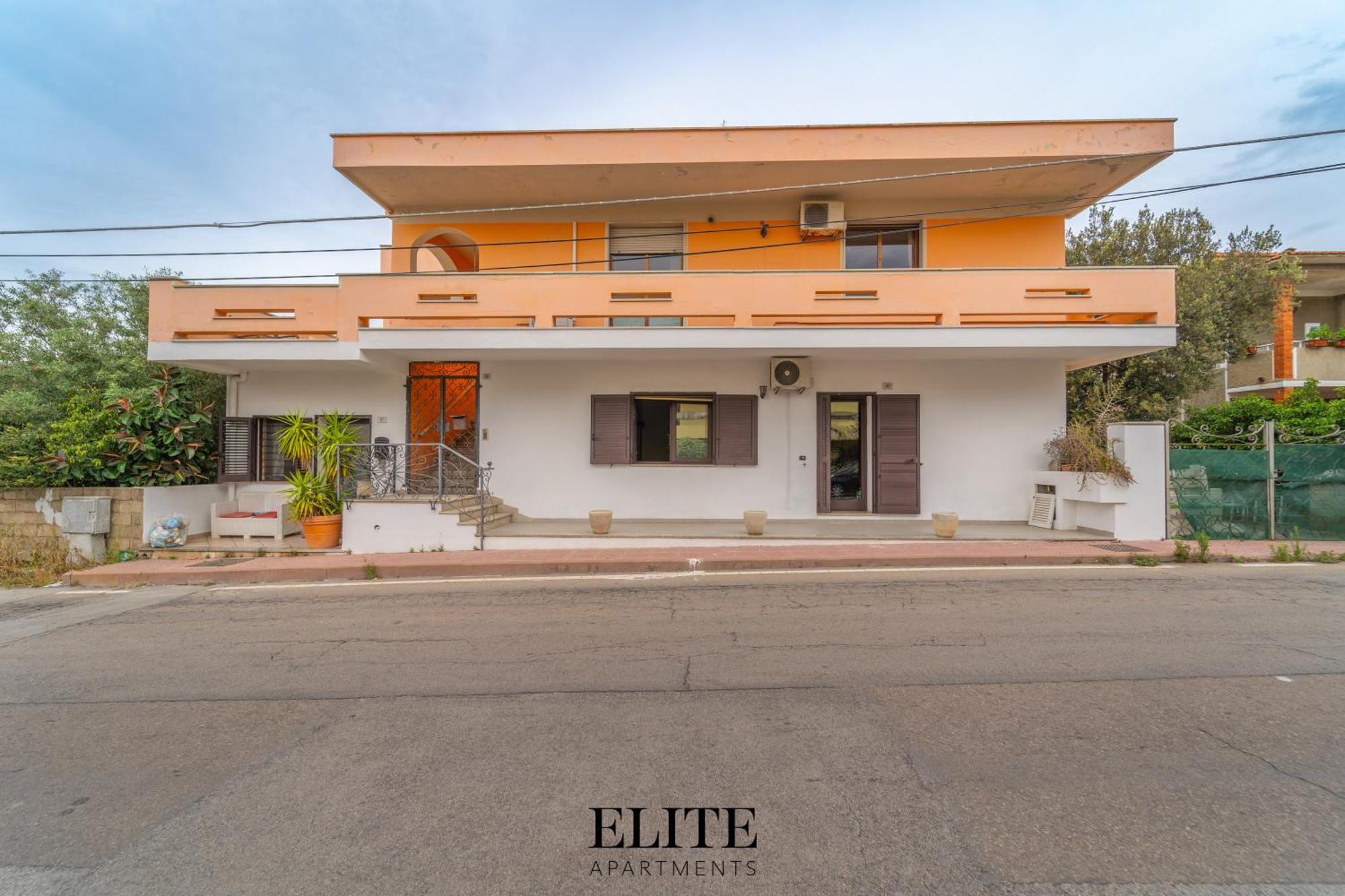 B&B My Home Al Centro Di Olbia Eksteriør billede